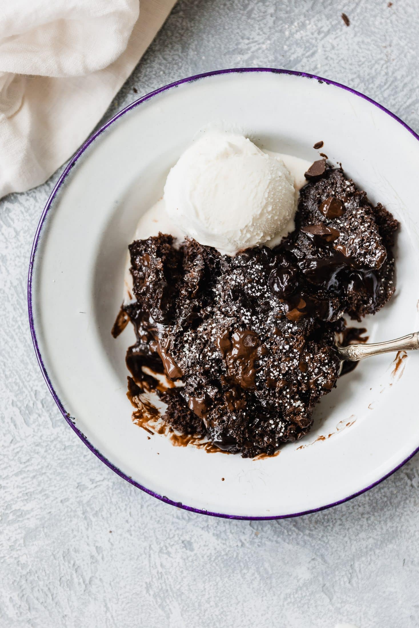 chocolate cobbler I howsweeteats.com