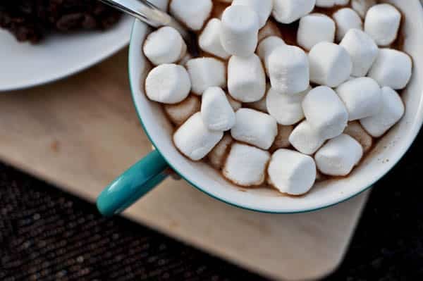 Hot Cocoa Cookies I howsweeteats.com Hot Cocoa Cookies I howsweeteats.com