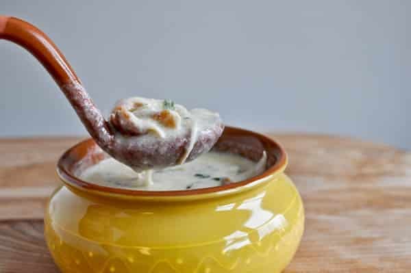 Creamy Chicken and Brie Soup I howsweeteats.com Creamy Chicken and Brie Soup I howsweeteats.com