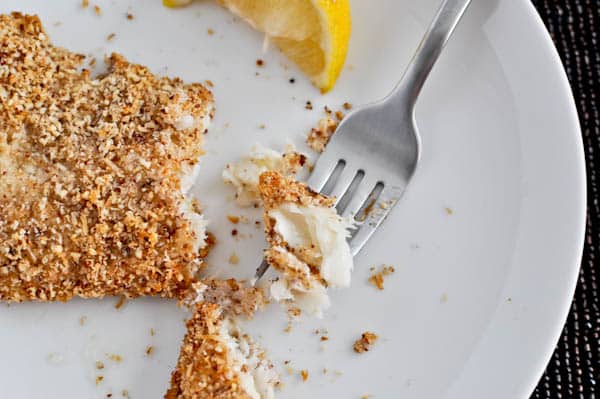 Macaroon Crusted Tilapia I howsweeteats.com Macaroon Crusted Tilapia I howsweeteats.com