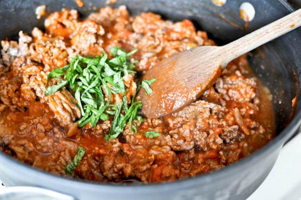 Baked Parmesan Spaghetti I howsweeteats.com Baked Parmesan Spaghetti I howsweeteats.com