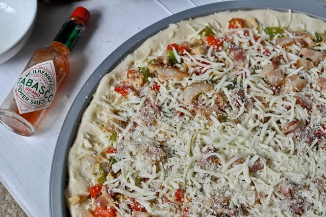 Clams Casino Pizza I howsweeteats.com Clams Casino Pizza I howsweeteats.com