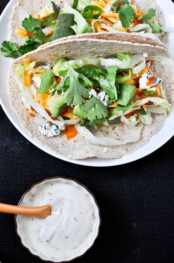 Buffalo Chicken Tacos I howsweeteats.com Buffalo Chicken Tacos I howsweeteats.com