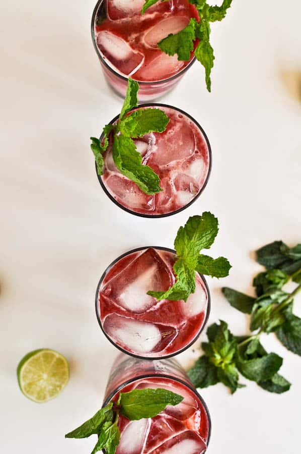 Triple Berry Mojitos I howsweeteats.com Triple Berry Mojitos I howsweeteats.com