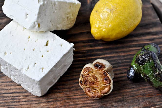 Greek Pizza I howsweeteats.com Greek Pizza I howsweeteats.com