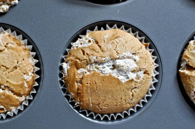 Fluffernutter Cupcakes I howsweeteats.com Fluffernutter Cupcakes I howsweeteats.com