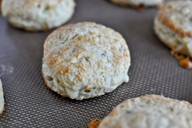 Blue Cheese Biscuits with Pinot Noir Butter I howsweeteats.com Blue Cheese Biscuits with Pinot Noir Butter I howsweeteats.com