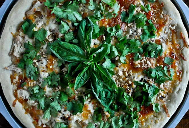 Thai Chicken Pizza I howsweeteats.com Thai Chicken Pizza I howsweeteats.com