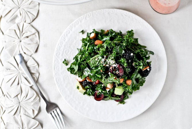 Triple Berry Kale Salad with Fresh Strawberry Vinaigrette I howsweeteats.com Triple Berry Kale Salad with Fresh Strawberry Vinaigrette I howsweeteats.com