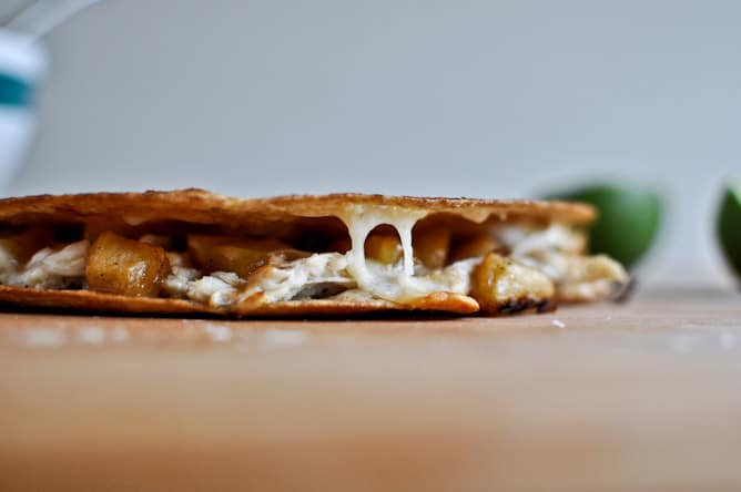 Caramelized Pineapple Quesadillas with Spicy Strawberry Salsa I howsweeteats.com Caramelized Pineapple Quesadillas with Spicy Strawberry Salsa I howsweeteats.com