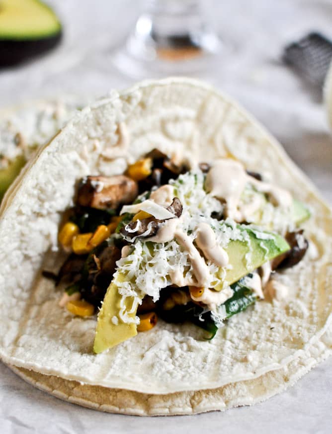 Grilled Corn, Mushroom + Roasted Poblano Tacos with Chipotle Crema I howsweeteats.com Grilled Corn, Mushroom + Roasted Poblano Tacos with Chipotle Crema I howsweeteats.com
