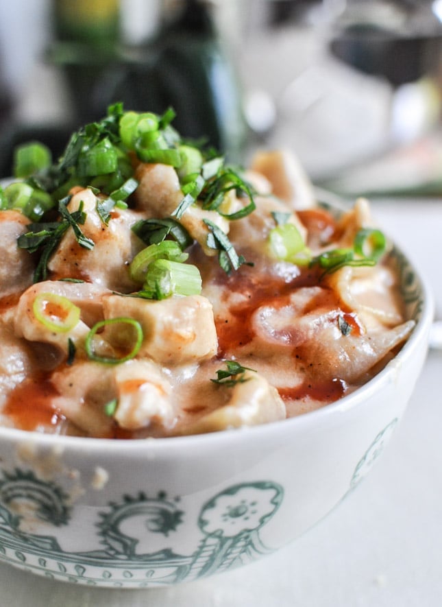 Stovetop BBQ Chicken Shells and Cheese I howsweeteats.com Stovetop BBQ Chicken Shells and Cheese I howsweeteats.com