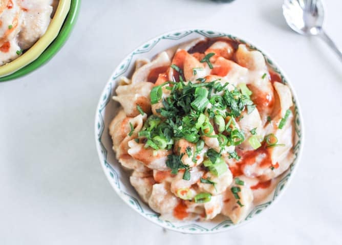 Stovetop BBQ Chicken Shells and Cheese I howsweeteats.com Stovetop BBQ Chicken Shells and Cheese I howsweeteats.com