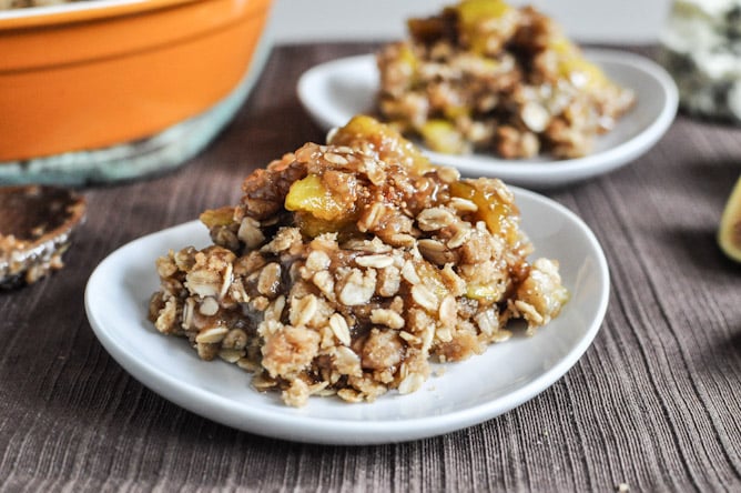 Brown Sugar Fig and Gorgonzola Crisp I howsweeteats.com Brown Sugar Fig and Gorgonzola Crisp I howsweeteats.com