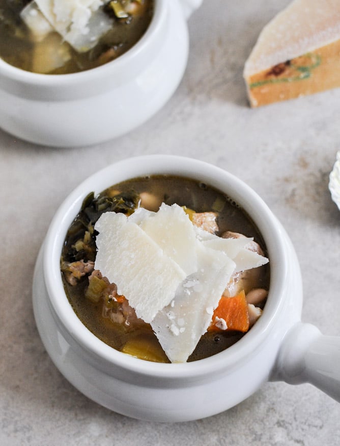 Healthy Harvest Chicken Soup I howsweeteats.com Healthy Harvest Chicken Soup I howsweeteats.com