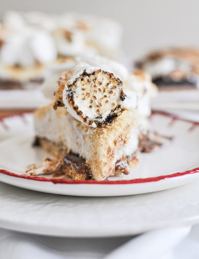 Gooey S'mores Ice Cream Cake I howsweeteats.com Gooey S'mores Ice Cream Cake I howsweeteats.com