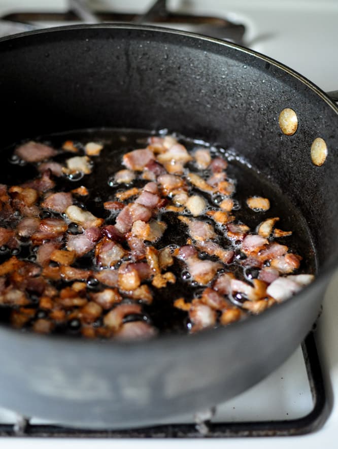 Apple Bacon Stuffed Sweet Potatoes I howsweeteats.com Apple Bacon Stuffed Sweet Potatoes I howsweeteats.com