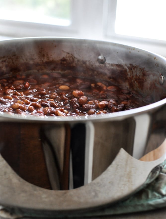 Three Bean Chili Pot Pies I howsweeteats.com Three Bean Chili Pot Pies I howsweeteats.com