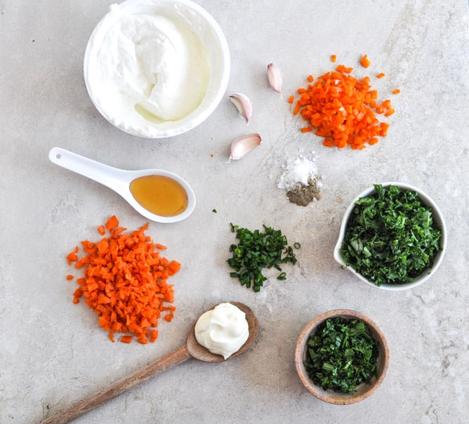 Spinach and Kale Greek Yogurt Dip I howsweeteats.com Spinach and Kale Greek Yogurt Dip I howsweeteats.com