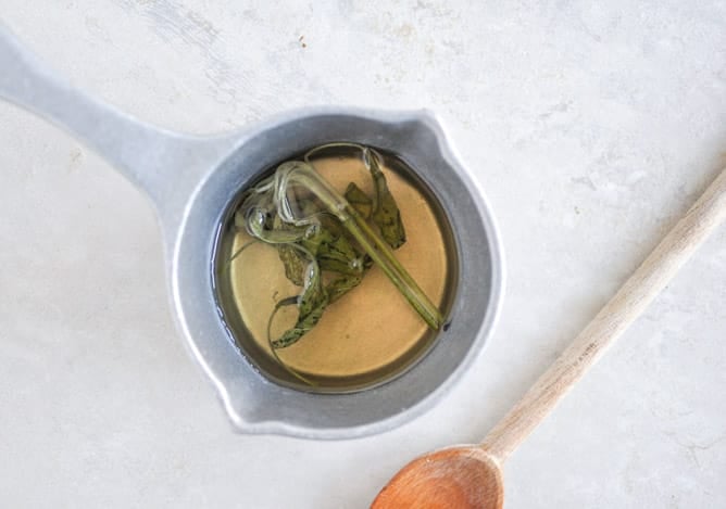 Honey Sage Gin Fizz I howsweeteats.com Honey Sage Gin Fizz I howsweeteats.com