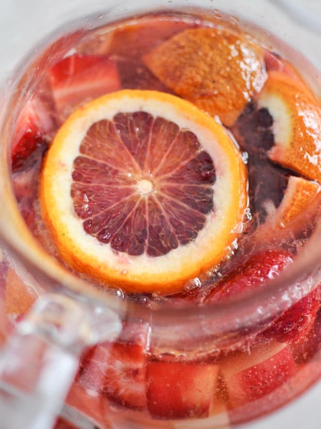 Blood Orange Sangria I howsweeteats.com Blood Orange Sangria I howsweeteats.com