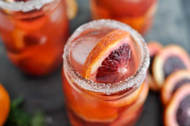 Blood Orange Sangria I howsweeteats.com Blood Orange Sangria I howsweeteats.com