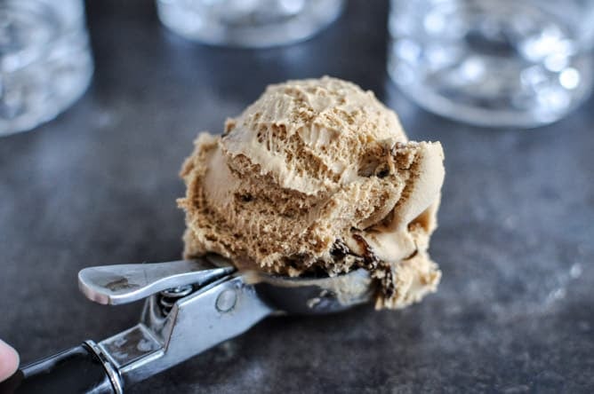 Chocolate Chip Cookie Bailey's Milkshakes I howsweeteats.com Chocolate Chip Cookie Bailey's Milkshakes I howsweeteats.com