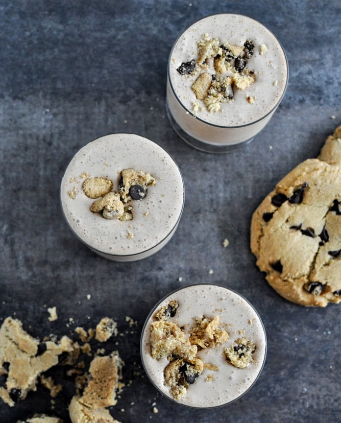 Chocolate Chip Cookie Bailey's Milkshakes I howsweeteats.com Chocolate Chip Cookie Bailey's Milkshakes I howsweeteats.com