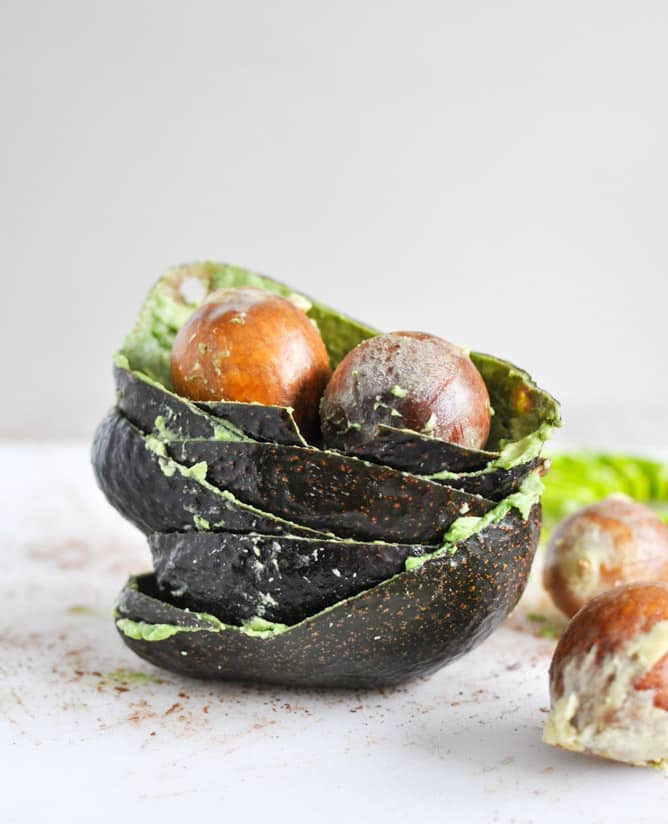 Healthy Chocolate Avocado Pudding I howsweeteats.com Healthy Chocolate Avocado Pudding I howsweeteats.com