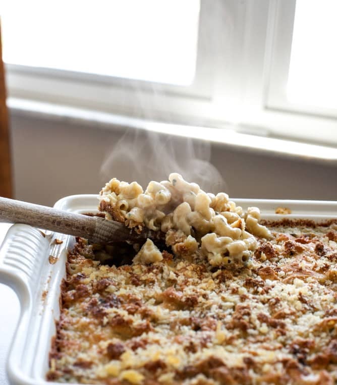 Blue Cheese Mac and Cheese I howsweeteats.com Blue Cheese Mac and Cheese I howsweeteats.com