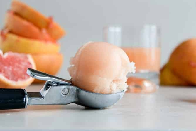 Grapefruit Sorbet I howsweeteats.com Grapefruit Sorbet I howsweeteats.com