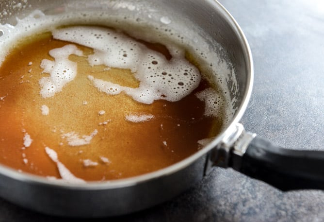 Brown Butter Tilapia with Toasted Basil Butter Breadcrumbs I howsweeteats.com Brown Butter Tilapia with Toasted Basil Butter Breadcrumbs I howsweeteats.com