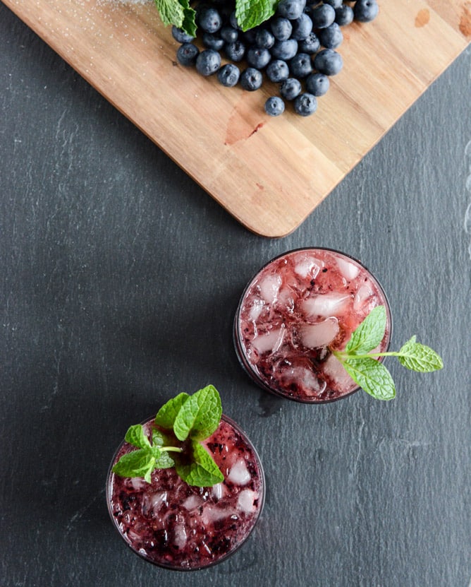 Blueberry Mint Juleps I howsweeteats.com Blueberry Mint Juleps I howsweeteats.com
