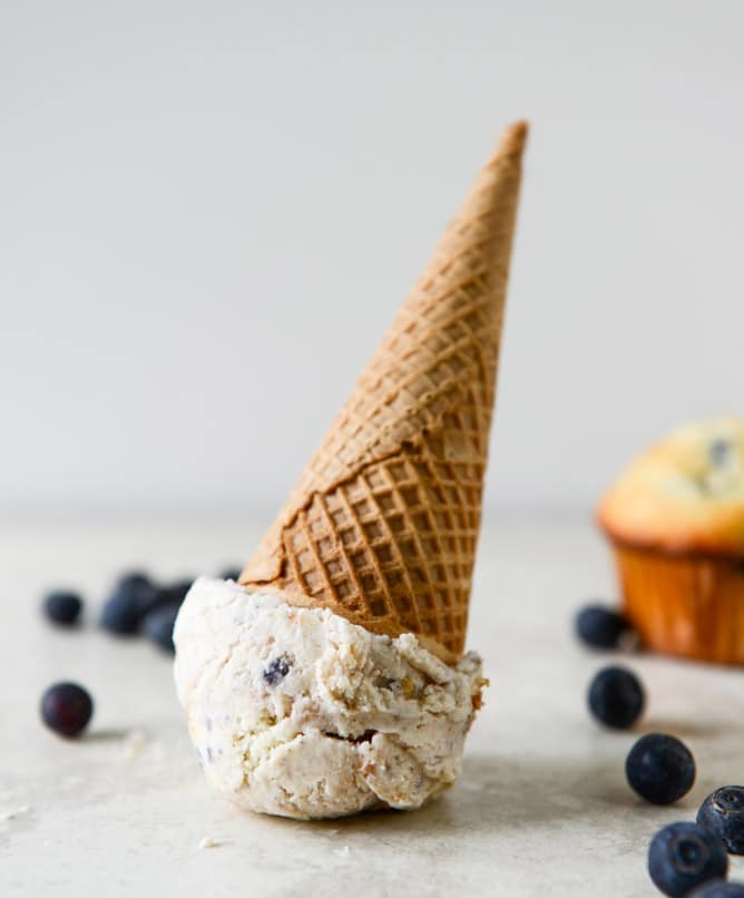 Blueberry Muffin Ice Cream I howsweeteats.com Blueberry Muffin Ice Cream I howsweeteats.com