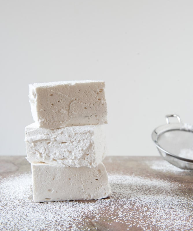 Chocolate Chip Cookie Peanut Butter S'mores I howsweeteats.com Chocolate Chip Cookie Peanut Butter S'mores I howsweeteats.com