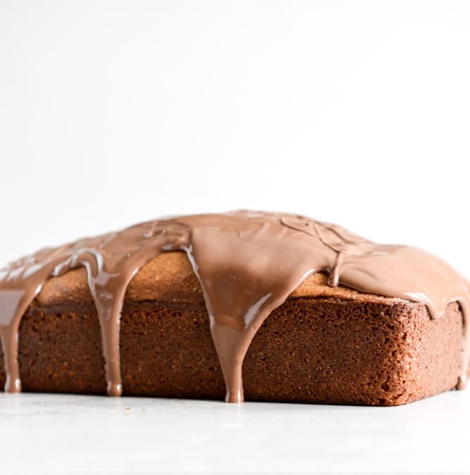 Spiked Almond Joy Poundcake I howsweeteats.com Spiked Almond Joy Poundcake I howsweeteats.com