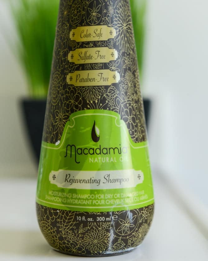 Macadamia Oil Rejuvenating Shampoo I howsweeteats.com Macadamia Oil Rejuvenating Shampoo I howsweeteats.com