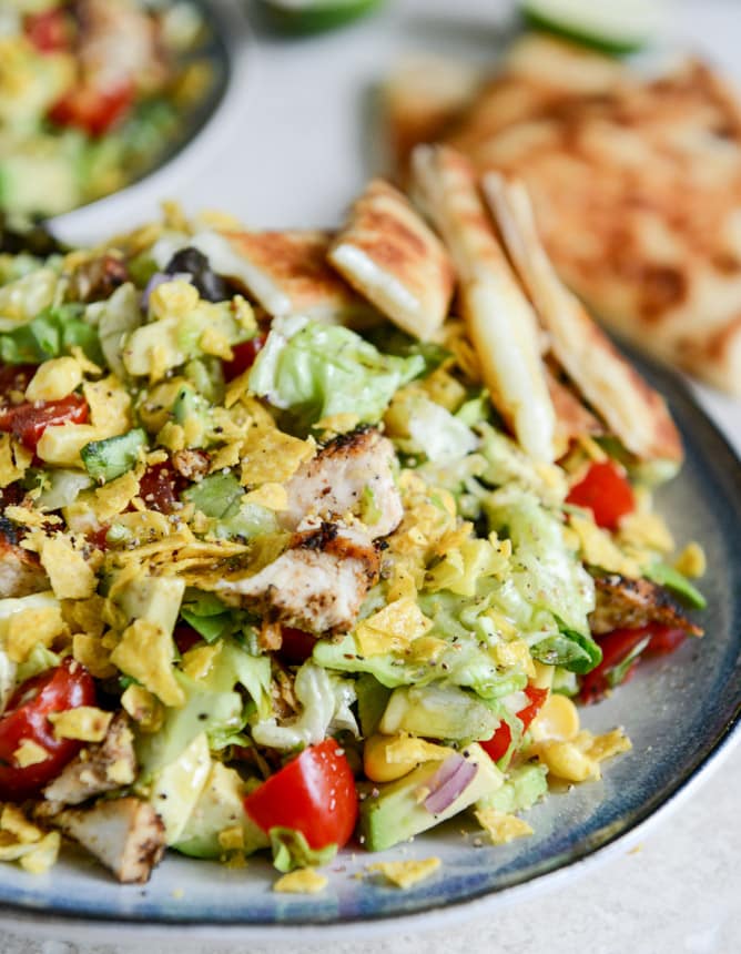 Chopped Chicken Taco Salads with Cheese Quesadilla Strips I howsweeteats.com Chopped Chicken Taco Salads with Cheese Quesadilla Strips I howsweeteats.com