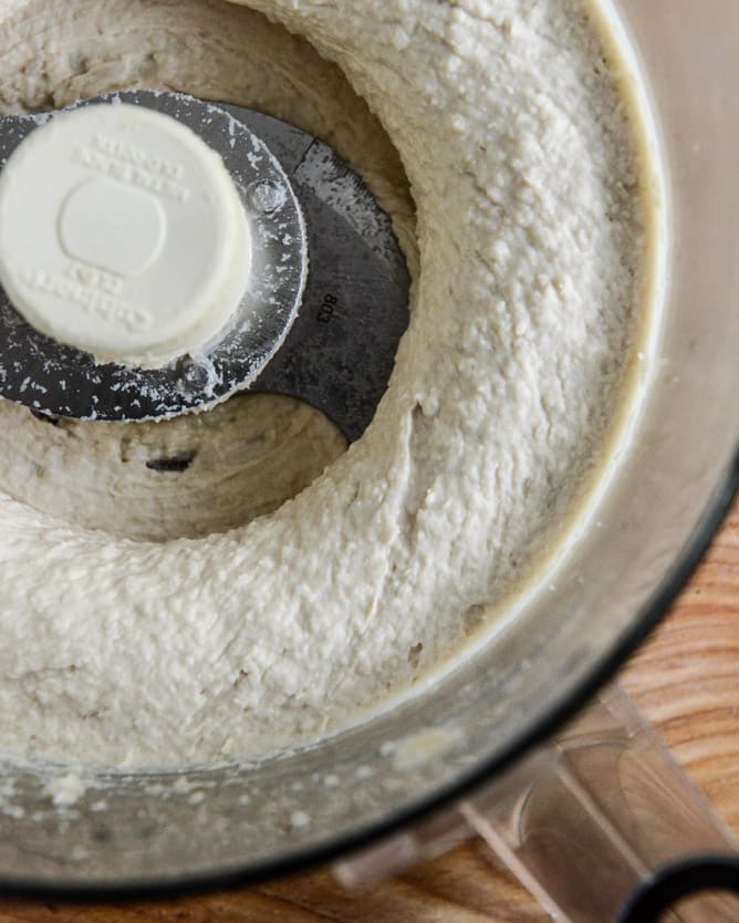 Everything White Bean Hummus I howsweeteats.com Everything White Bean Hummus I howsweeteats.com