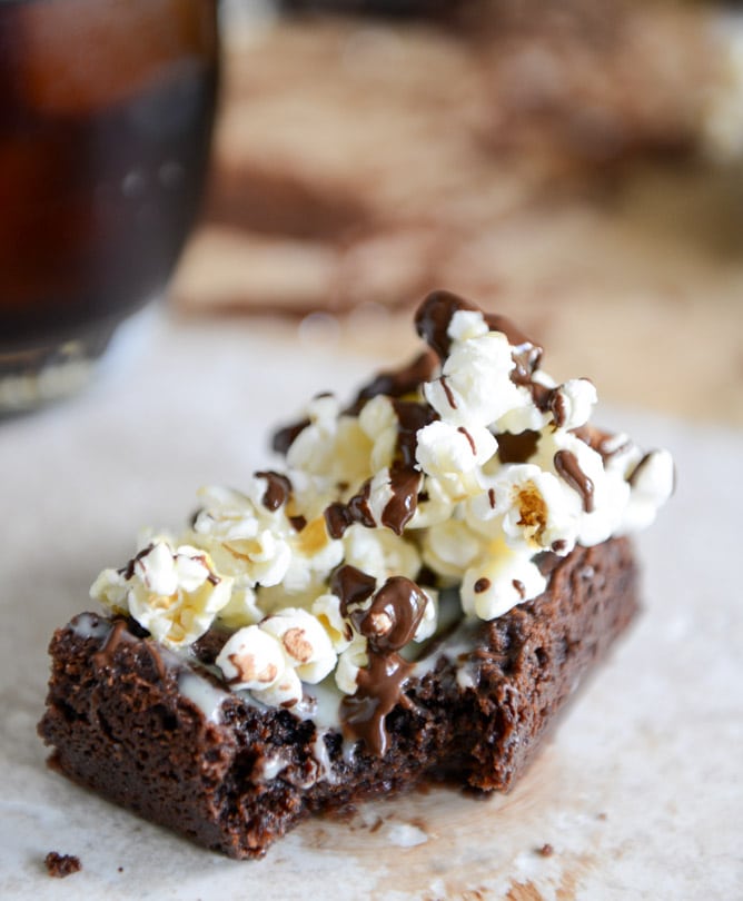 Buttered Popcorn Crunch Brownies I howsweeteats.com Buttered Popcorn Crunch Brownies I howsweeteats.com