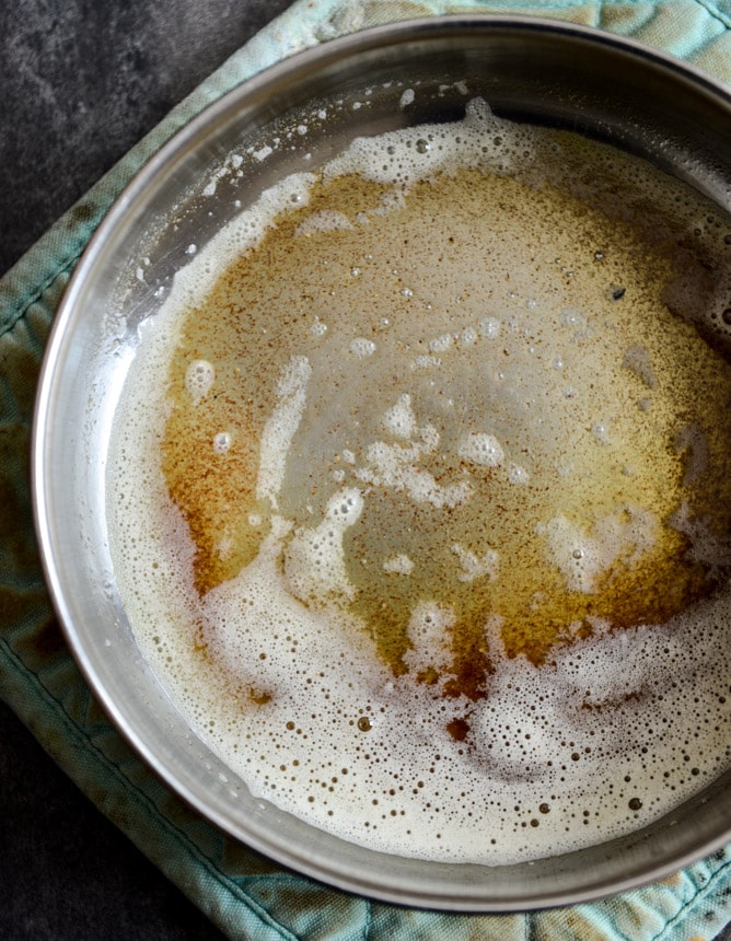 Sourdough Grilled Cheese with Roasted Poblanos, Smoked Cheddar and Curried Brown Butter I howsweeteats.com Sourdough Grilled Cheese with Roasted Poblanos, Smoked Cheddar and Curried Brown Butter I howsweeteats.com