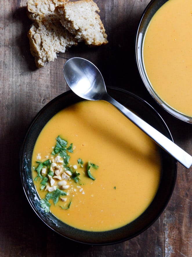 Thai Butternut Squash Soup I howsweeteats.com Thai Butternut Squash Soup I howsweeteats.com