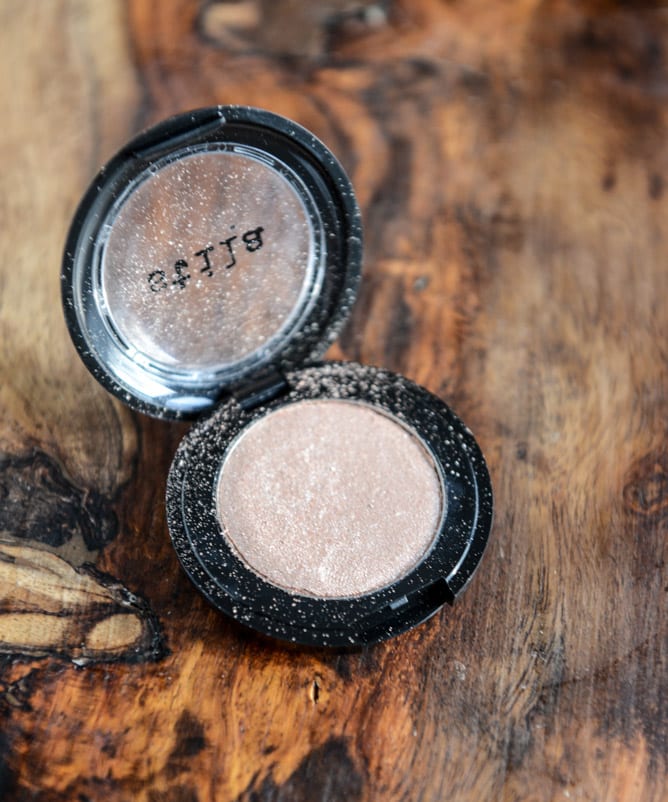 silta kitten eyeshadow I howsweeteats.com silta kitten eyeshadow I howsweeteats.com