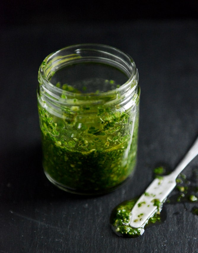 Garlic Brown Sugar Flank Steak with Chimichurri I howsweeteats.com Garlic Brown Sugar Flank Steak with Chimichurri I howsweeteats.com