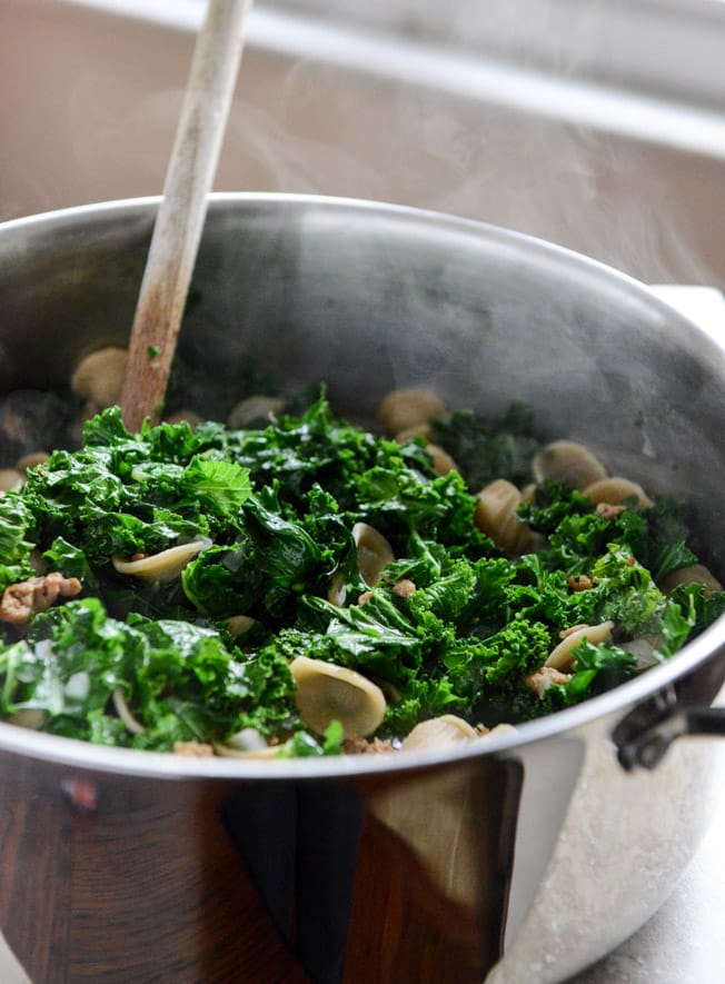 Spicy Sausage, Kale and Whole Wheat Orecchiette Soup I howsweeteats.com Spicy Sausage, Kale and Whole Wheat Orecchiette Soup I howsweeteats.com