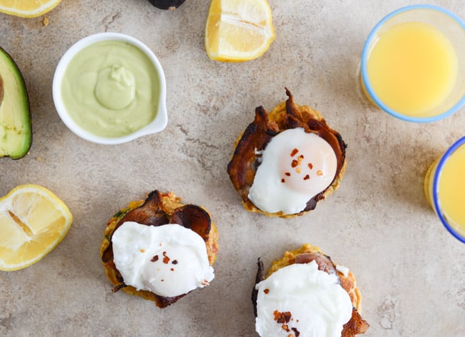 Sweet Corn Cake Eggs Benedict with Avocado Hollandaise I howsweeteats.com Sweet Corn Cake Eggs Benedict with Avocado Hollandaise I howsweeteats.com