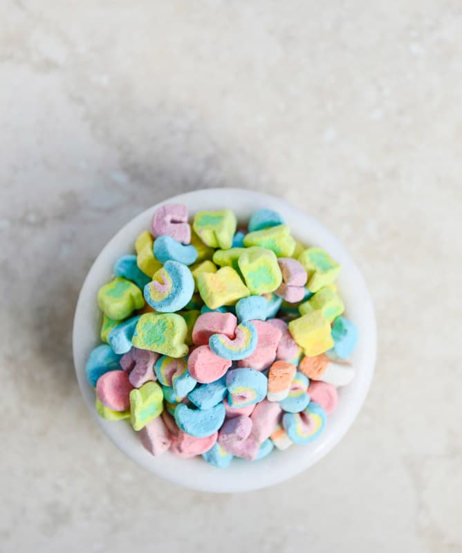 Boozy Lucky Charms Cereal Milkshakes with Marshmallow Frosting I howsweeteats.com Boozy Lucky Charms Cereal Milkshakes with Marshmallow Frosting I howsweeteats.com