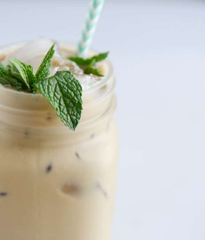 fresh mint iced coffee I howsweeteats.com