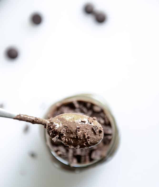 whipped double chocolate chip chia pudding I howsweeteats.com