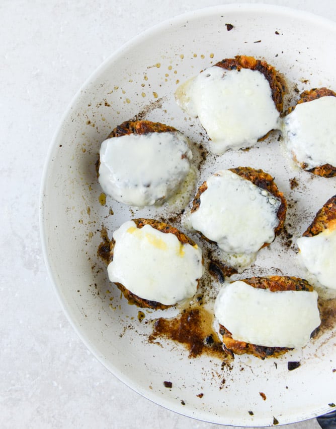 butternut black bean burgers with chipotle ketchup I howsweeteats.com